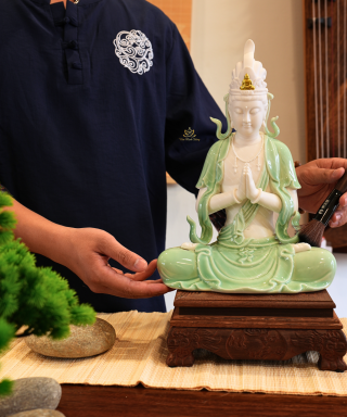 Tôn Tượng Quan Âm Tự Tại