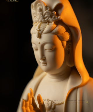Quan Âm Gốm Đức Hoá - 35cm (Kem)